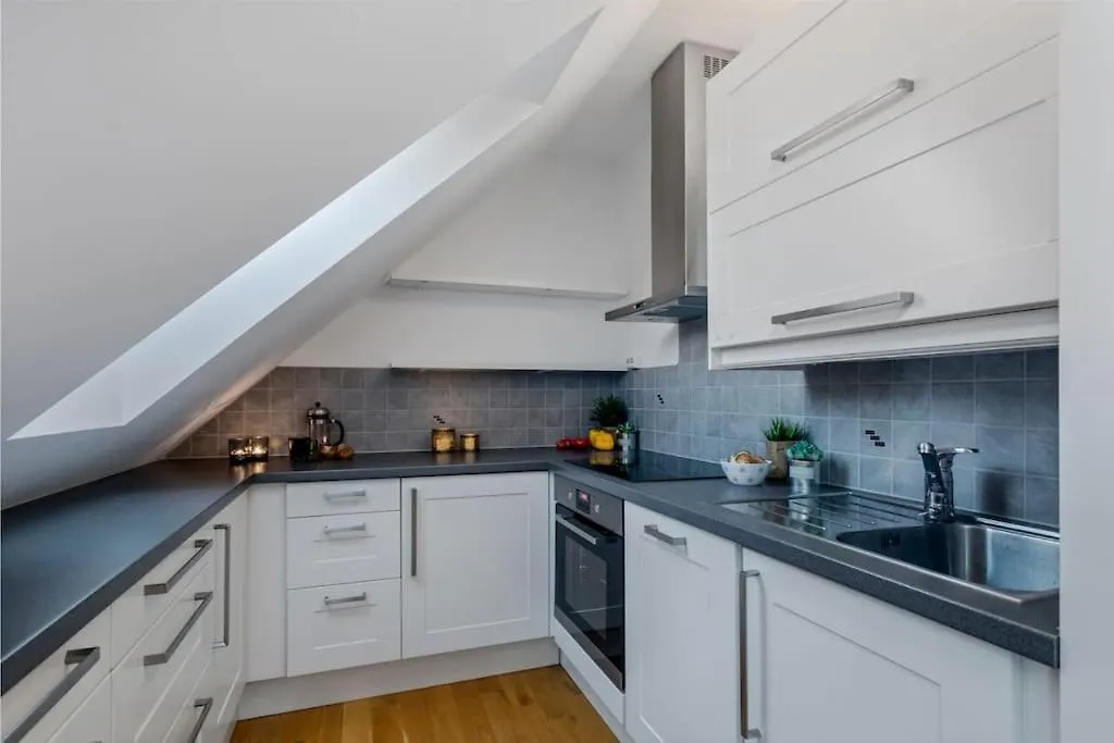 Sentral 3-Roms Leies Ut, Pluss Ekstra Hems! Apartment Bergen Norway